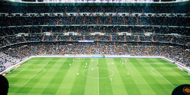 足球新星崛起 - 年轻球员训练场景